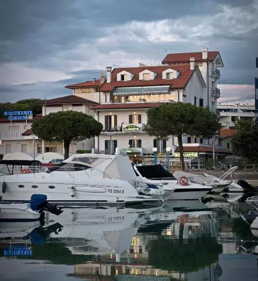 ホテル La Goletta