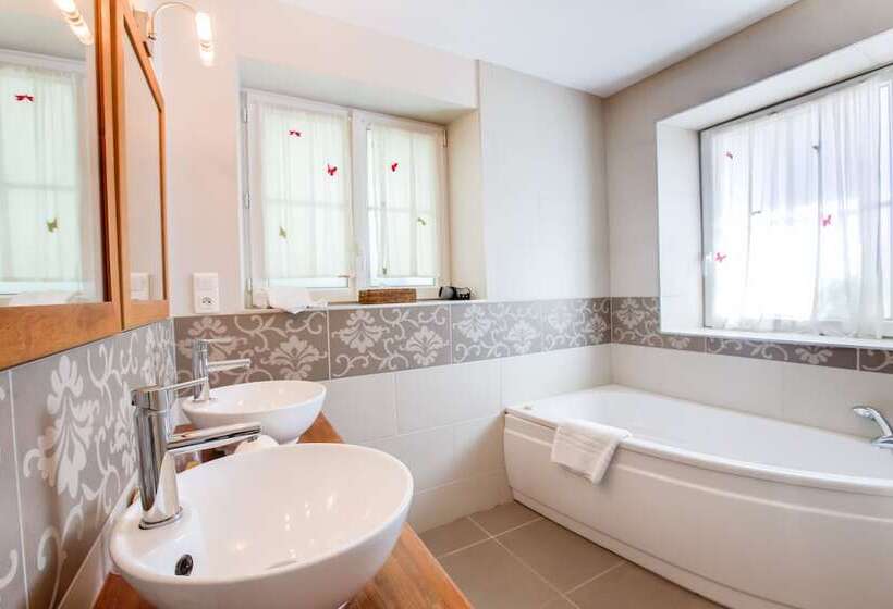 ホテル La Ramade   Teritoria