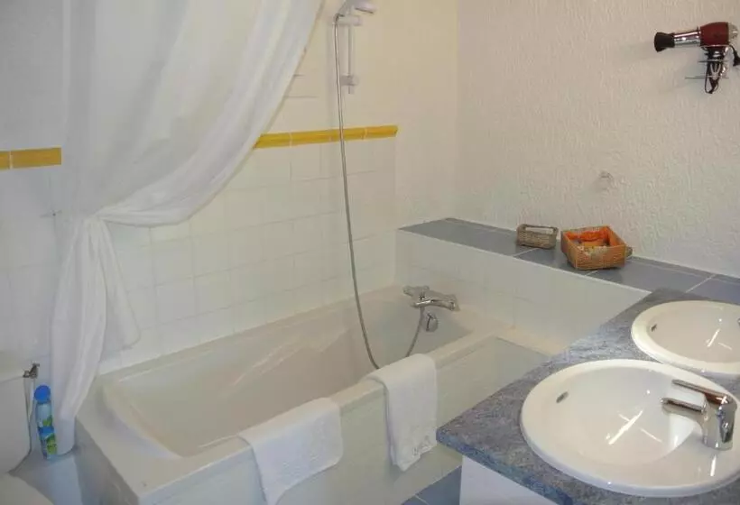 Отель La Vieille Bastide