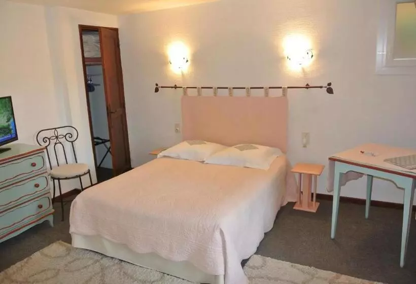 Отель La Vieille Bastide