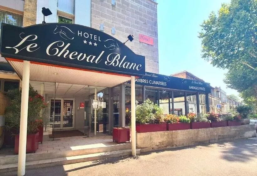 Hotel Le Cheval Blanc