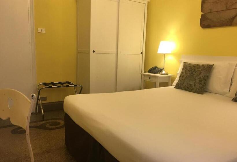 בית מלון כפרי Liberty