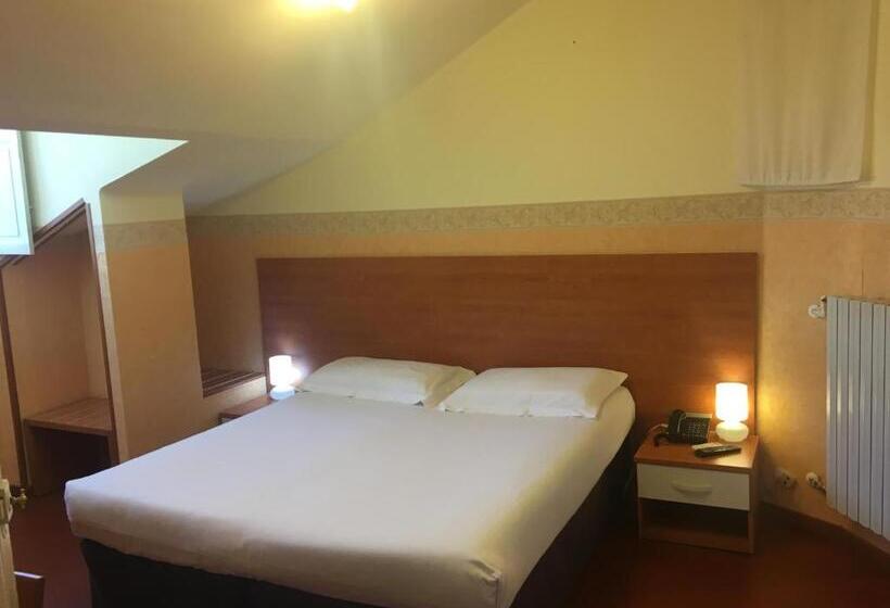 בית מלון כפרי Liberty