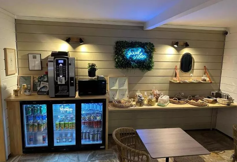 Ostal Pau Universite Sure Hotel Collection By Best Western