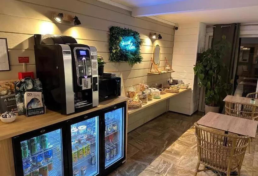 Ostal Pau Universite Sure Hotel Collection By Best Western