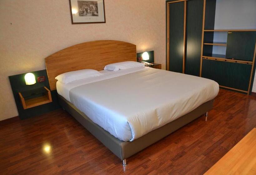 בית מלון כפרי Sun