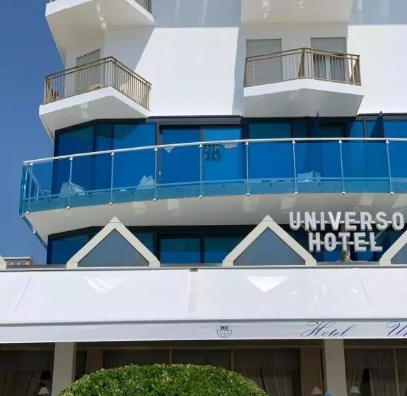 هتل Universo