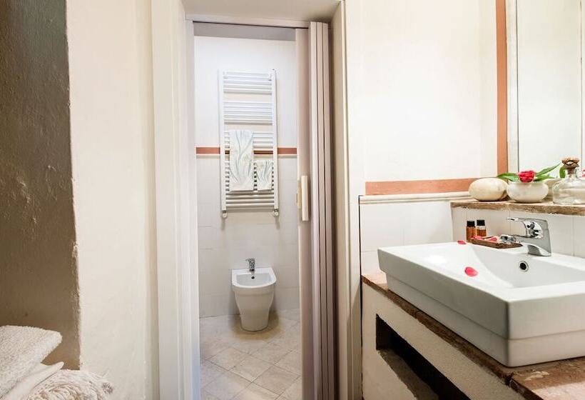 酒店 Villa E Fattoria Di Radi