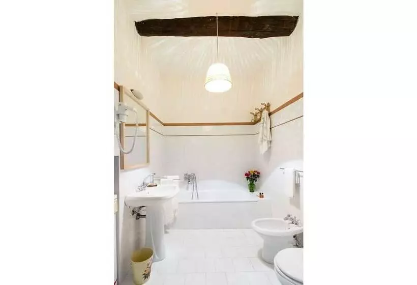 Отель Villa E Fattoria Di Radi