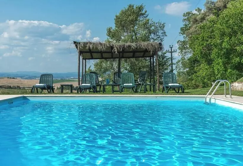 Отель Villa E Fattoria Di Radi