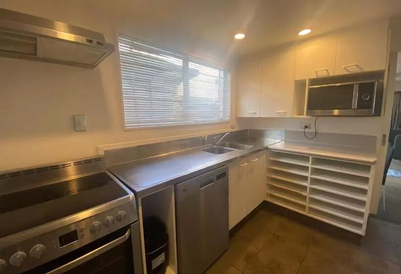 Lakeside Taupo Motel