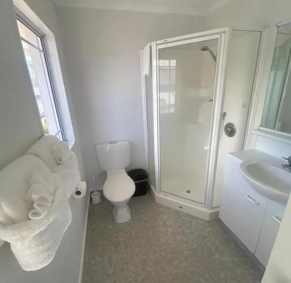 Lakeside Taupo Motel