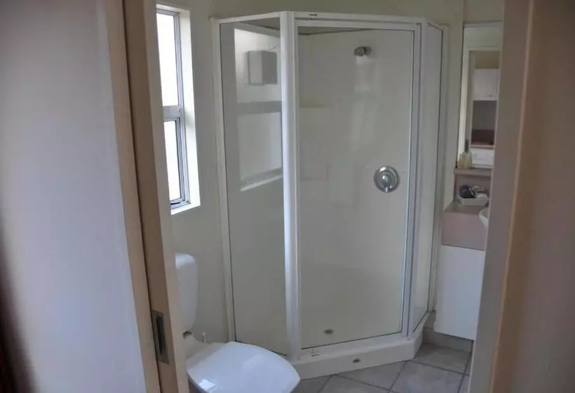 Lakeside Taupo Motel