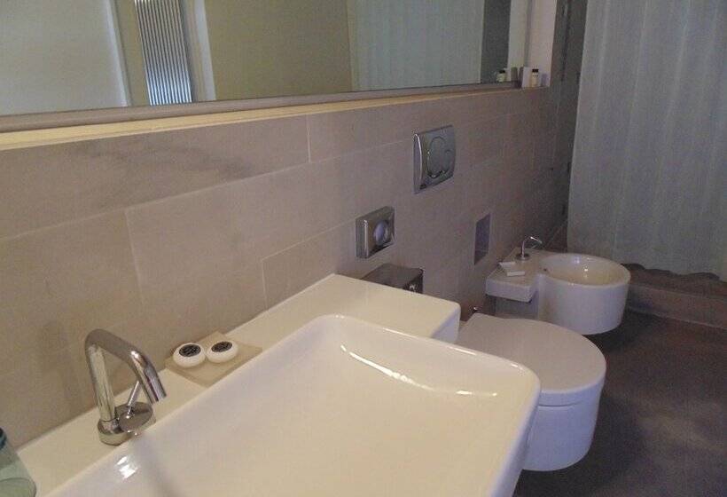 渡假胜地  Shalai