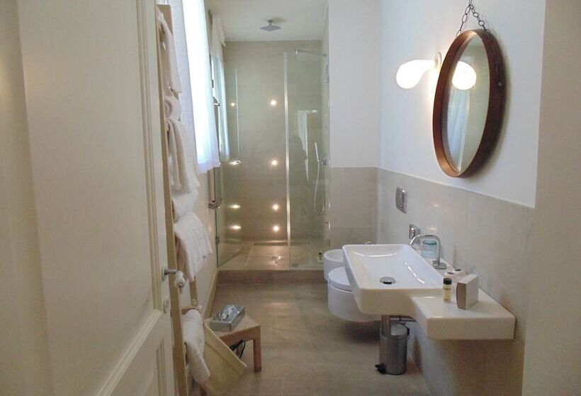 渡假胜地  Shalai