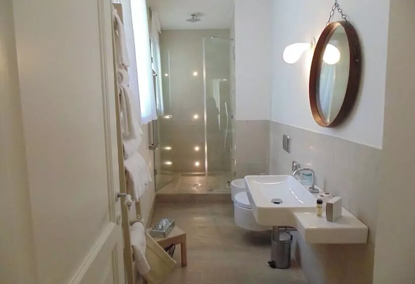 استراحتگاه Shalai