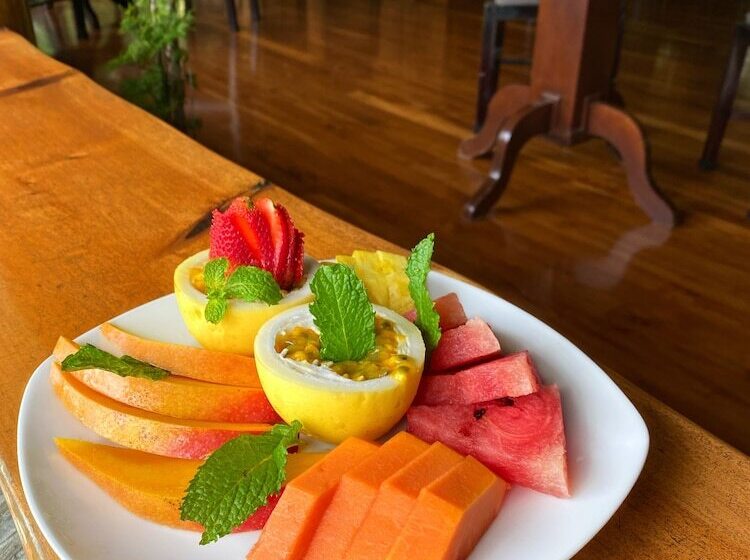 Copa De Arbol Beach & Rainforest Resort