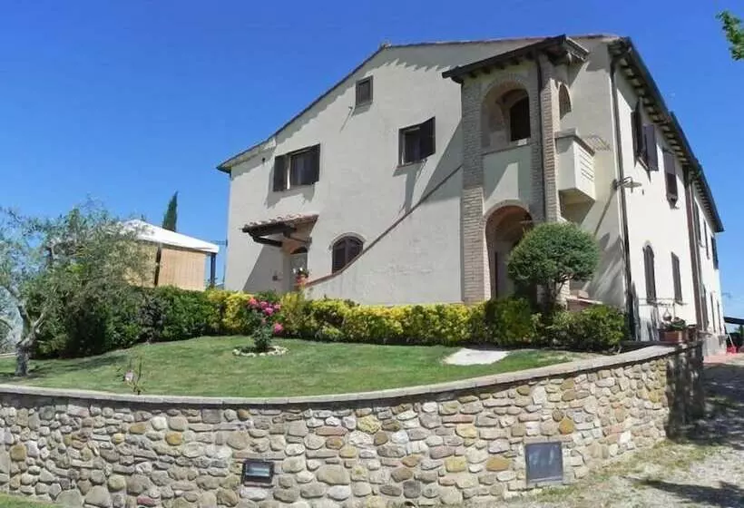 ホテル Panorama Agriturismo Il Girasole