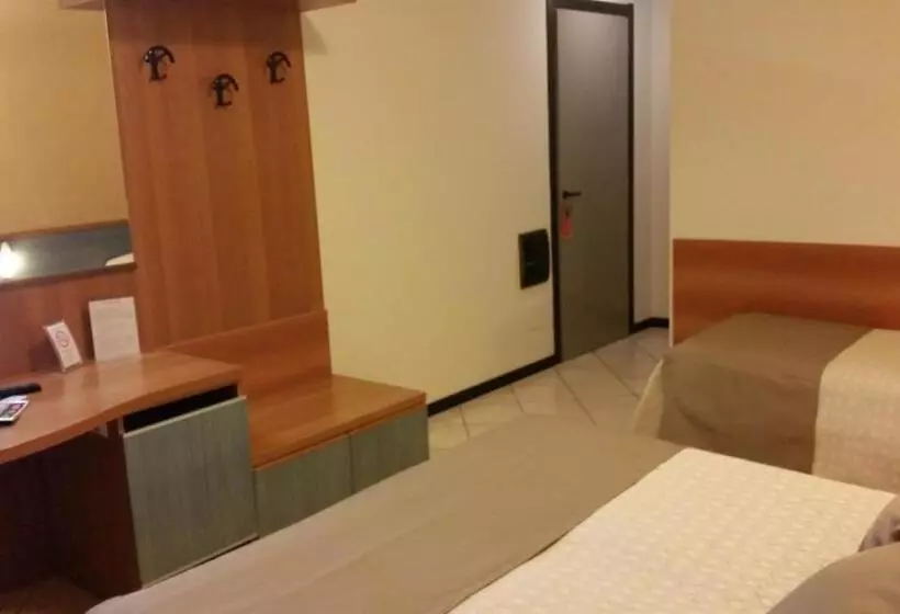 فندق Albergo Al Cacciatore