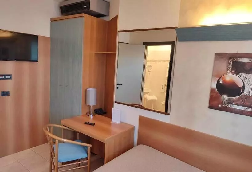 فندق Albergo Al Cacciatore