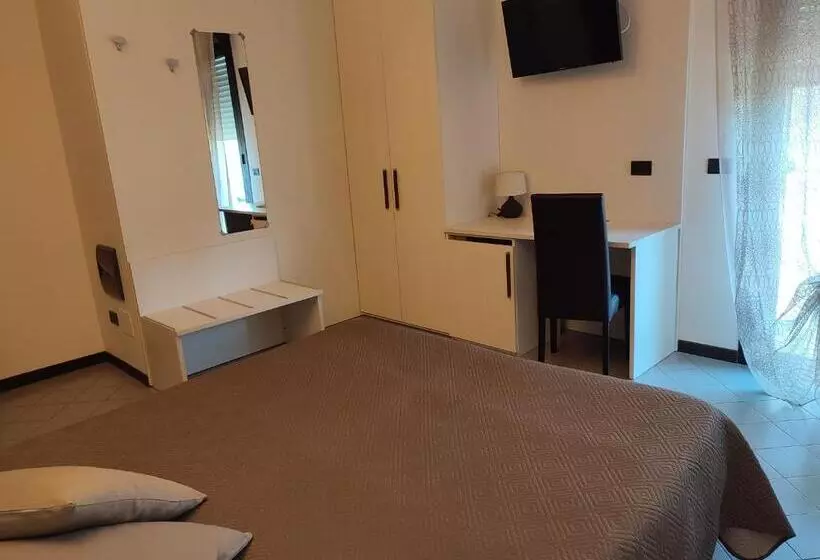 فندق Albergo Al Cacciatore