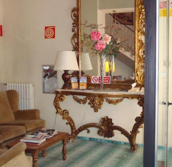 酒店 Albergo La Sfinge