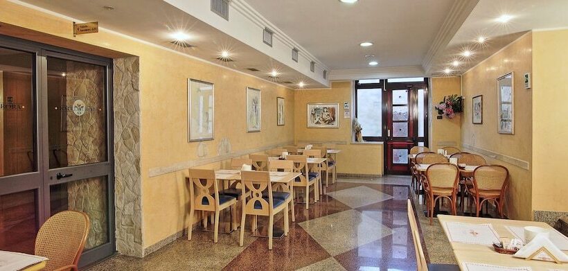 호텔 Aurora Wellness & Spa