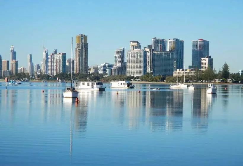 Отель Blue Waters Apartments