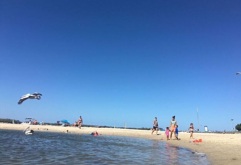 酒店 Blue Waters Apartments