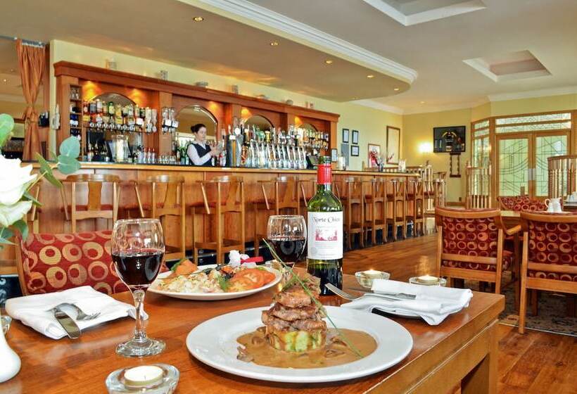 Hotel Broadhaven Bay