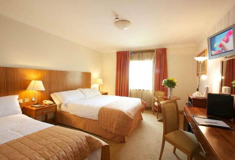 Hotel Broadhaven Bay