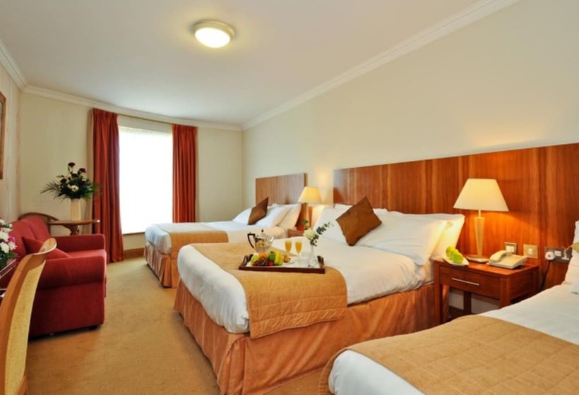 Hotel Broadhaven Bay