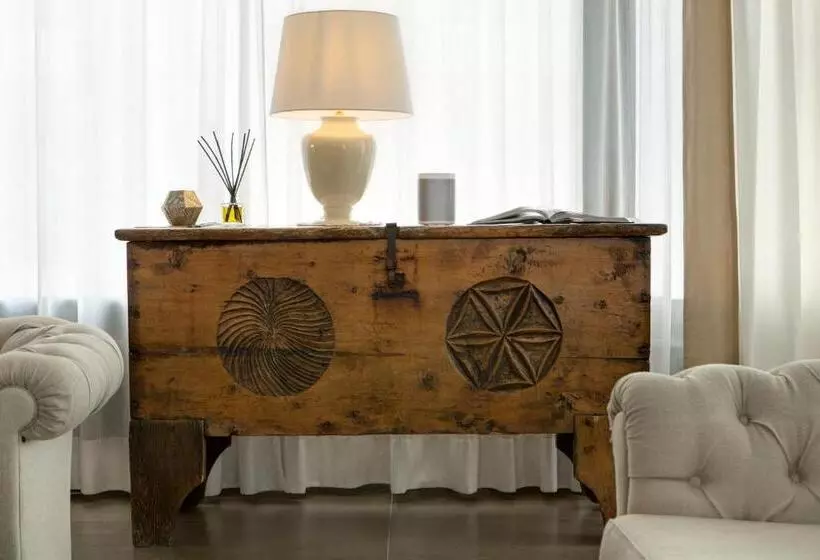 هتل Byron Bellavista