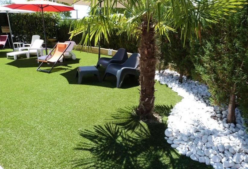 Hotel Cit  Aurore Bourges Nord  Saint Doulchard