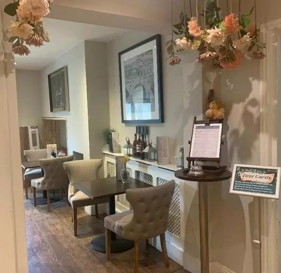 호텔 Clarence Court