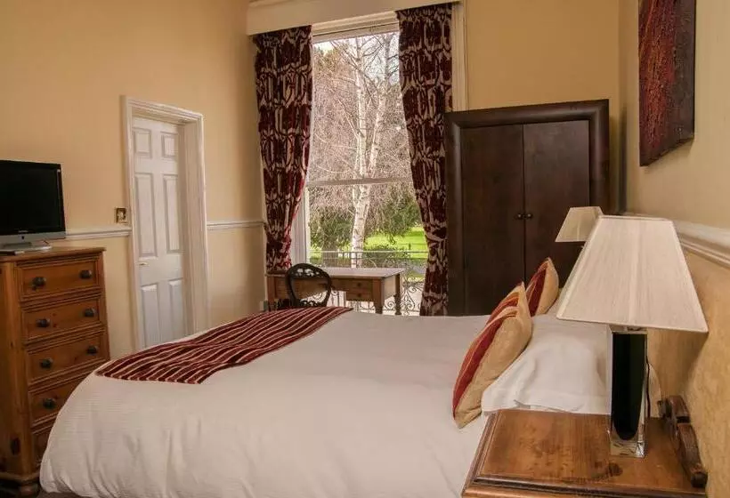 호텔 Clarence Court