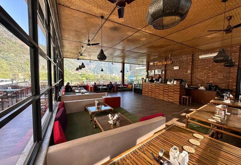 فندق Dewa Retreat A Himalayan Boutique