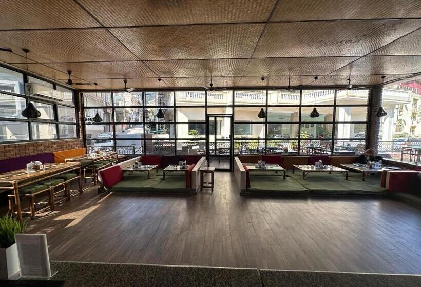 فندق Dewa Retreat A Himalayan Boutique