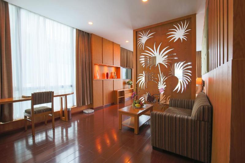 هتل Eden Star Saigon