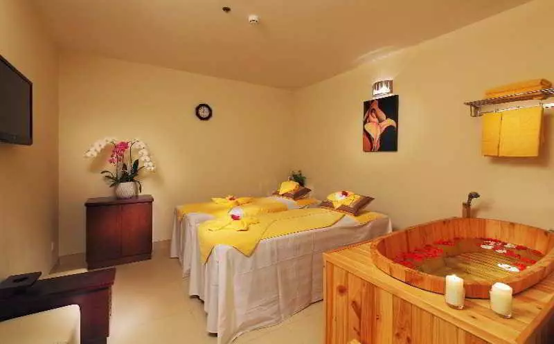 هتل Eden Star Saigon