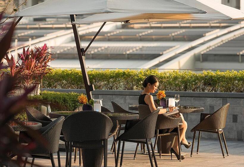 Four Seasons Hotel Shenzhen