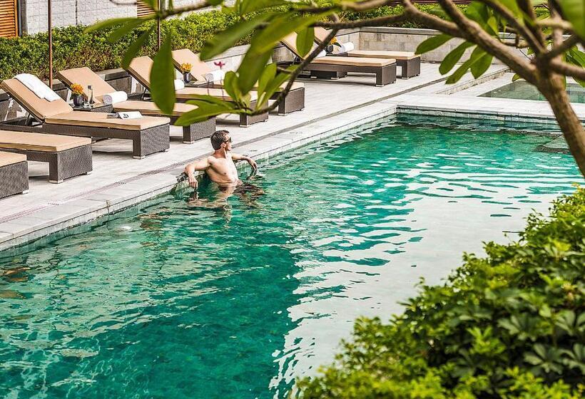 Four Seasons Hotel Shenzhen