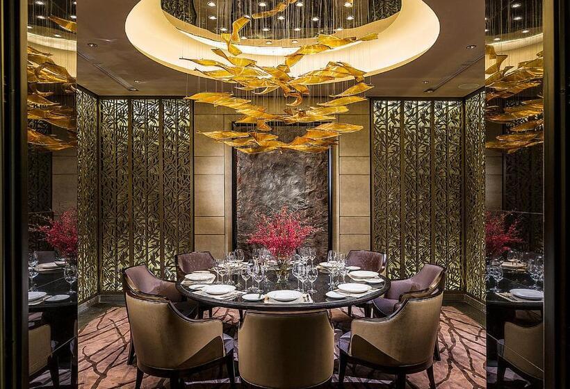 Four Seasons Hotel Shenzhen