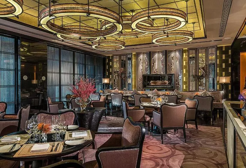 Four Seasons Hotel Shenzhen