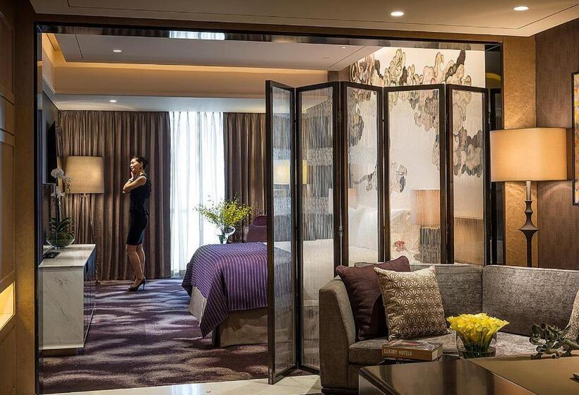 Four Seasons Hotel Shenzhen
