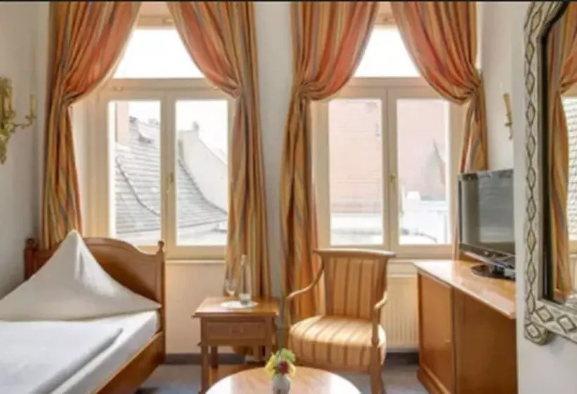 ホテル Goldener Lowe