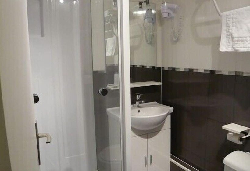 فندق Hôtel   Restaurant Saint Jacques