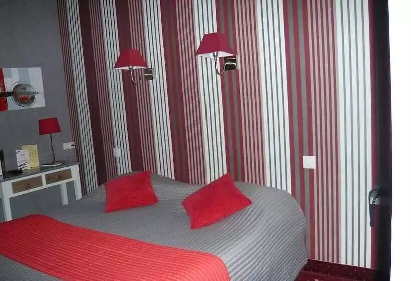 فندق Hôtel   Restaurant Saint Jacques