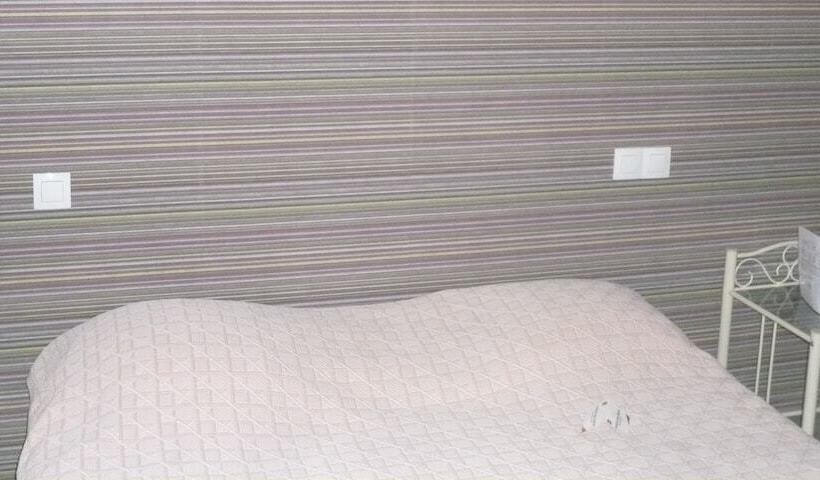 فندق Hôtel   Restaurant Saint Jacques