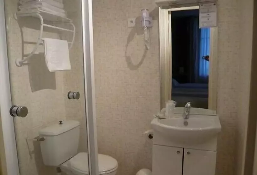 فندق Hôtel   Restaurant Saint Jacques